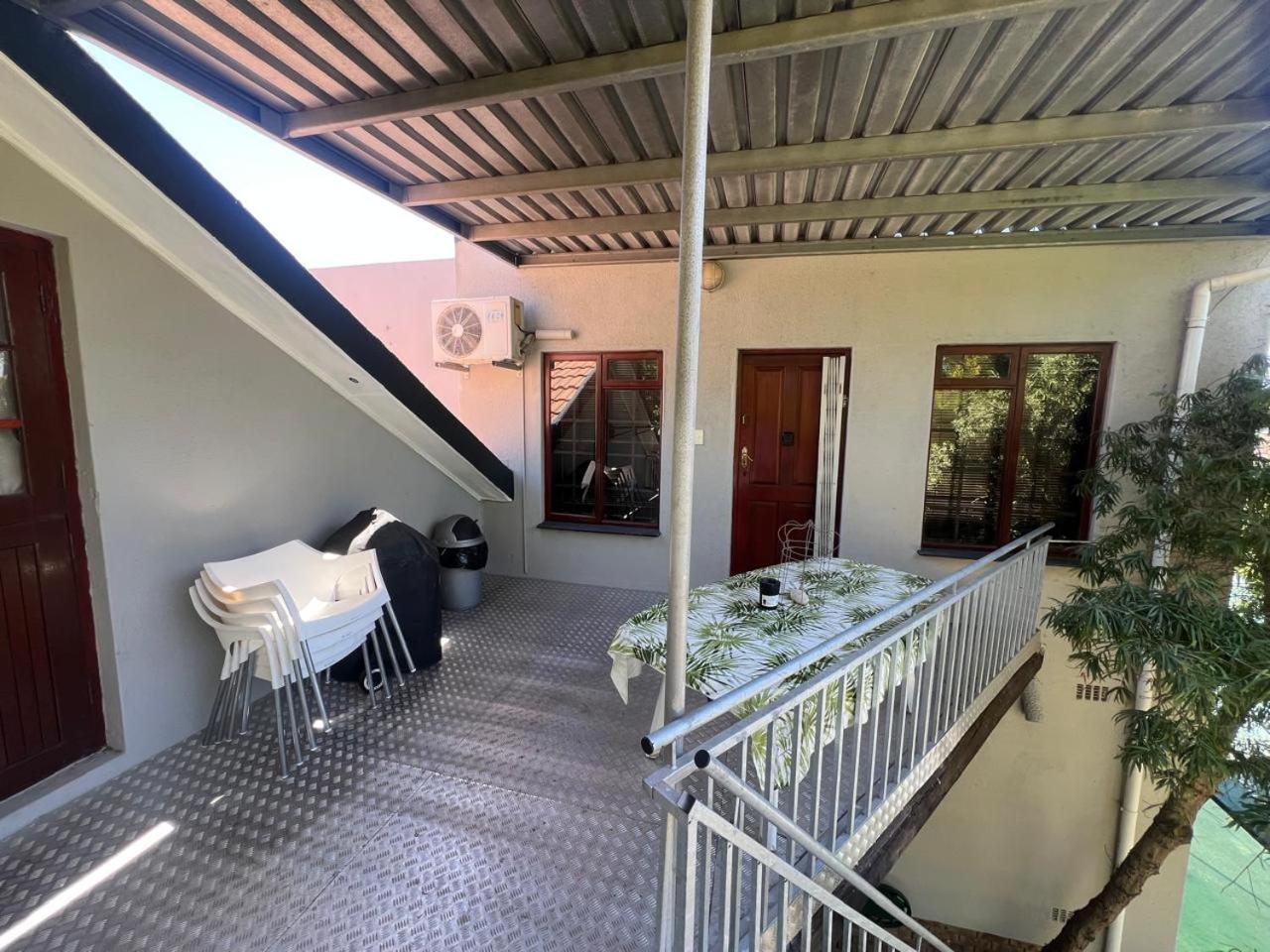 בלוויל 3 On Nebraska Accommodation מראה חיצוני תמונה